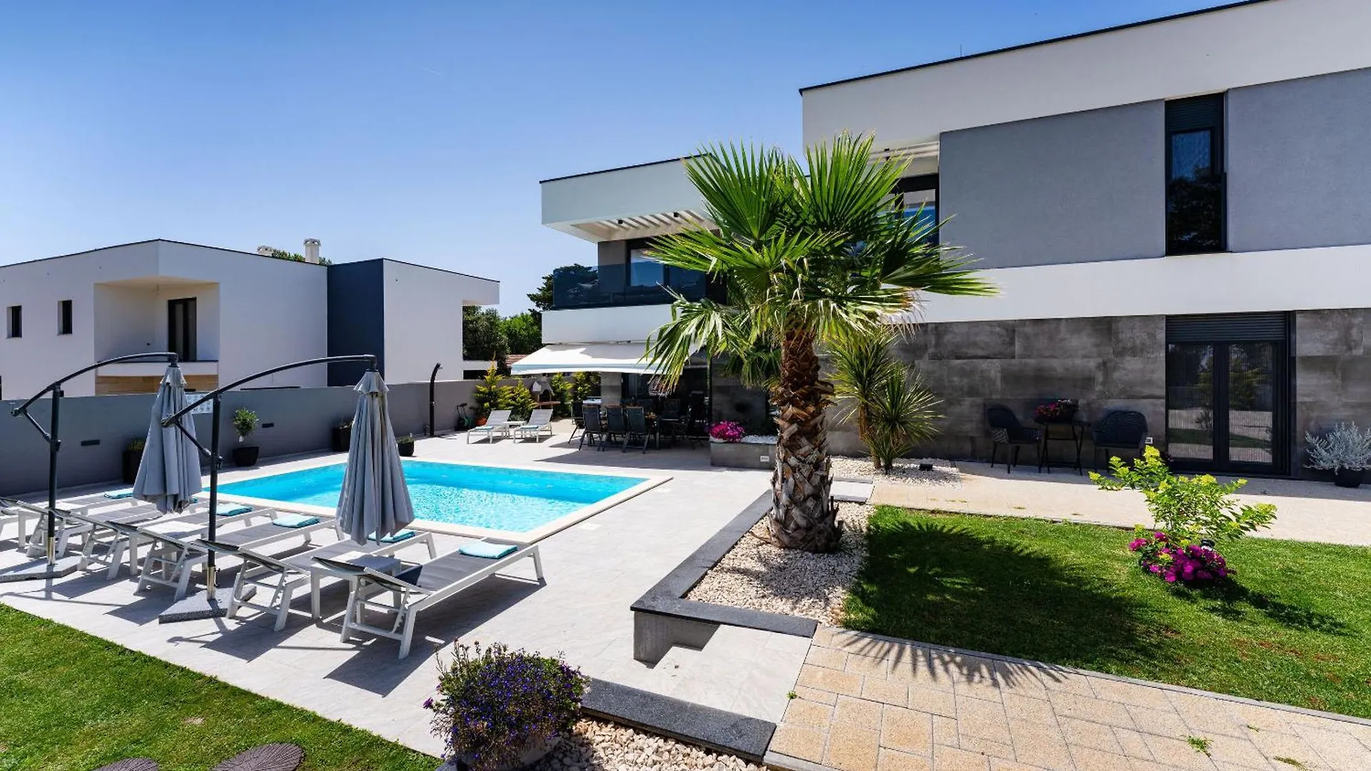 Holiday Home Ren - With Heated Pool Zaton   Zaton (Zadar)